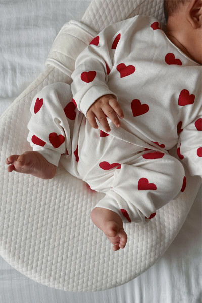 Пижама детская реглан и брюки, принт красное сердечко