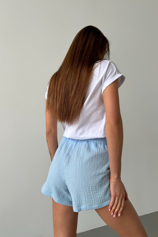 Пижамный комплект женский футболка белая и шорты муслиновые, цвет голубой