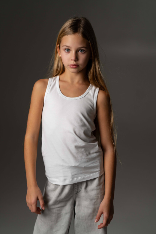 Майка дитяча із куліру, колір білий Майка дитяча із куліру, колір білий