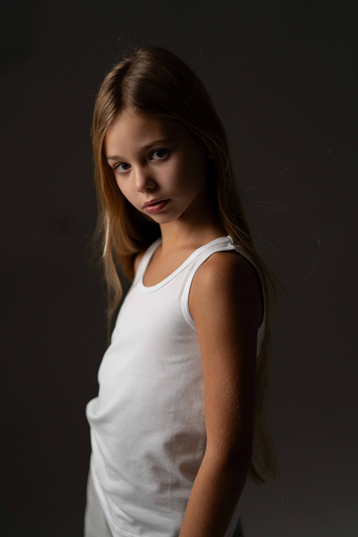 Майка дитяча із куліру, колір білий Майка дитяча із куліру, колір білий