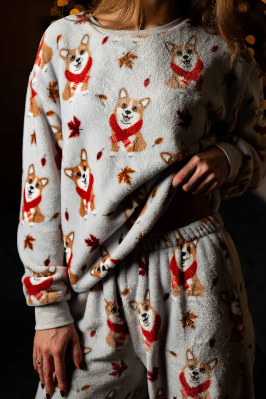 Піжамний костюм жіночий домашній з велсофту, принт коргі Піжамний костюм жіночий домашній з велсофту, принт коргі