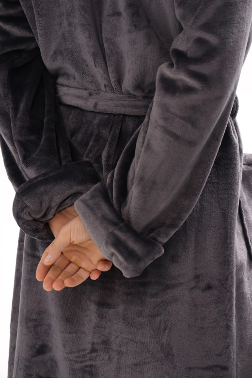 Мужской халат из велсофта — теплый, мягкий и комфортный для дома