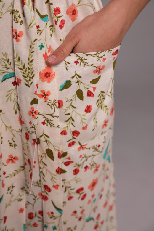 Лёгкий женский халат в стиле прованс с цветочным узором German Volf