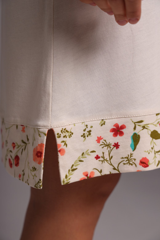 Ночная сорочка молочного цвета с цветочным кантом German Volf