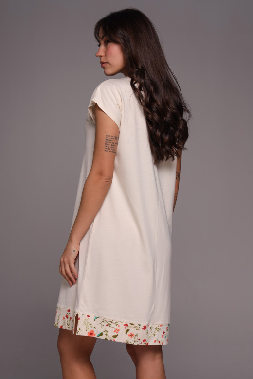 Ночная сорочка молочного цвета с цветочным кантом German Volf