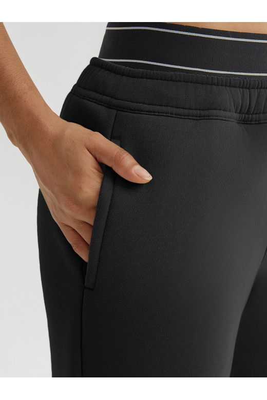 Чорний жіночий утеплений спортивний костюм GVS Urban Warm