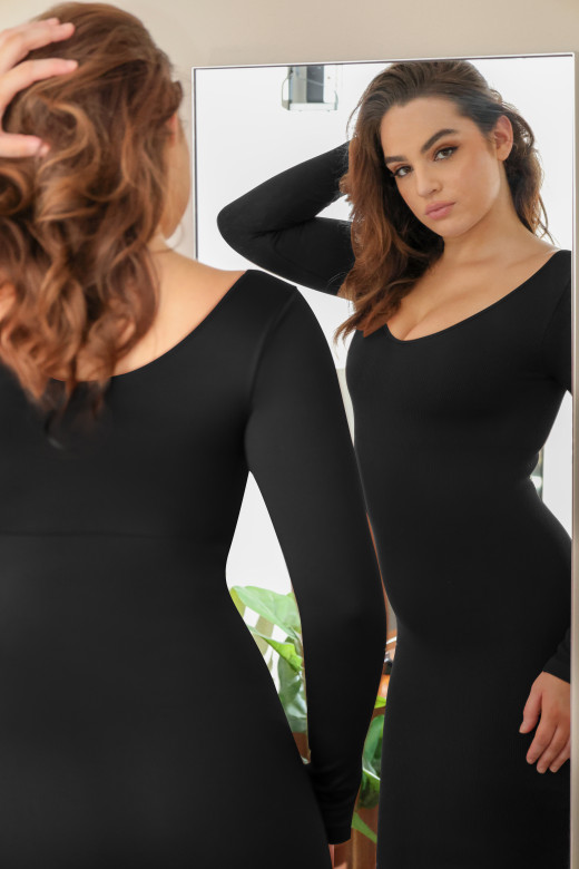 Коригуюча сукня з довгим рукавом та утяжкою для стрункого силуету від German Volf