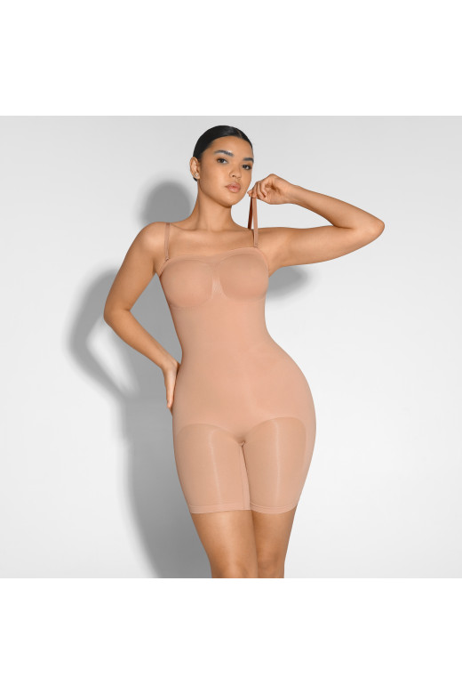 Коригуючий комбінезон з шортиками на тонких бретелях знімних від German Volf Коригуючий комбінезон з шортиками на тонких бретелях знімних від German Volf