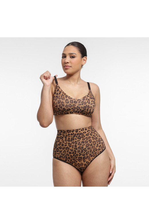 Корректирующий топ на тонких бретелях с застежкой на крючки German Volf